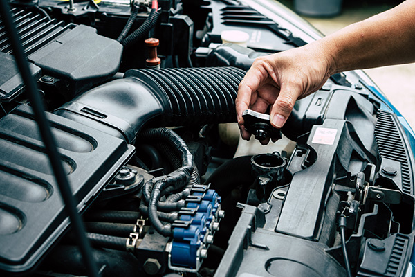 What Parts and Systems Do Hybrid Cars and EVs Share With Gas Cars?